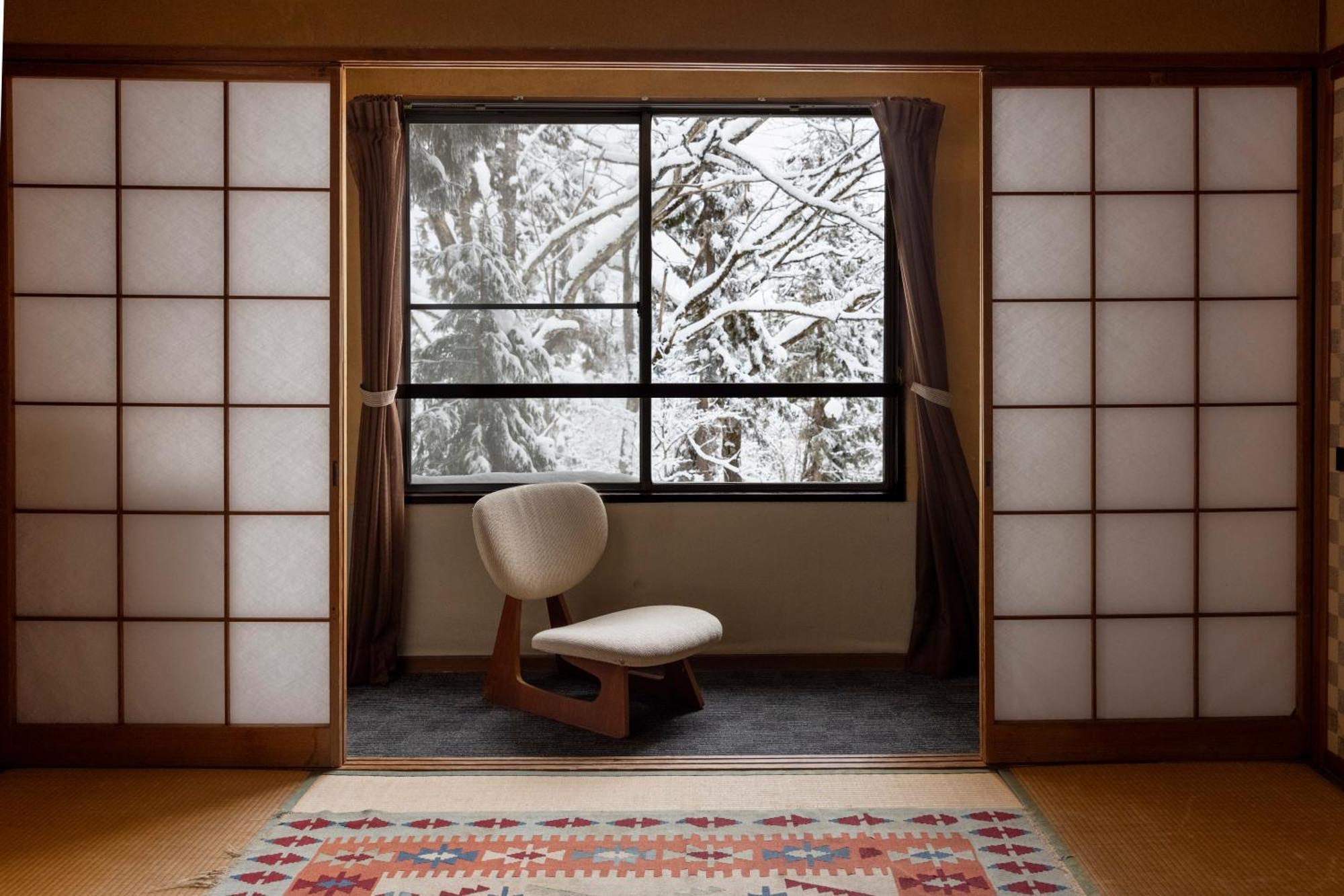 Kogakuro Hotel Myoko Exterior photo